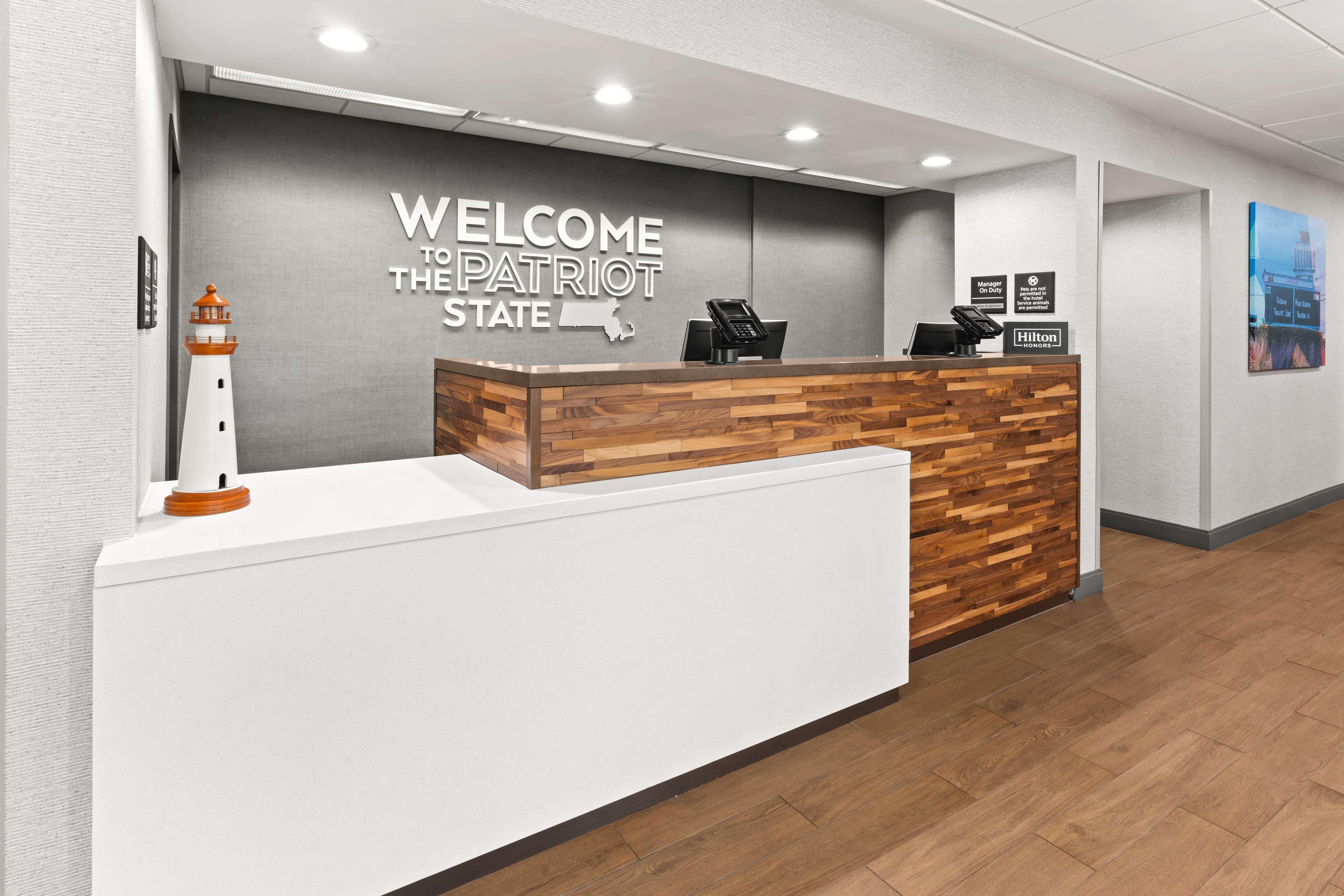 Hampton Inn Seekonk Eksteriør bilde